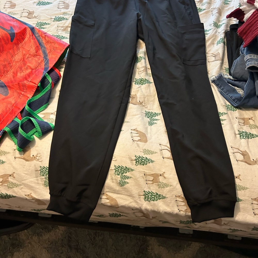 Black Relaxed Fit Jogger scrub pants